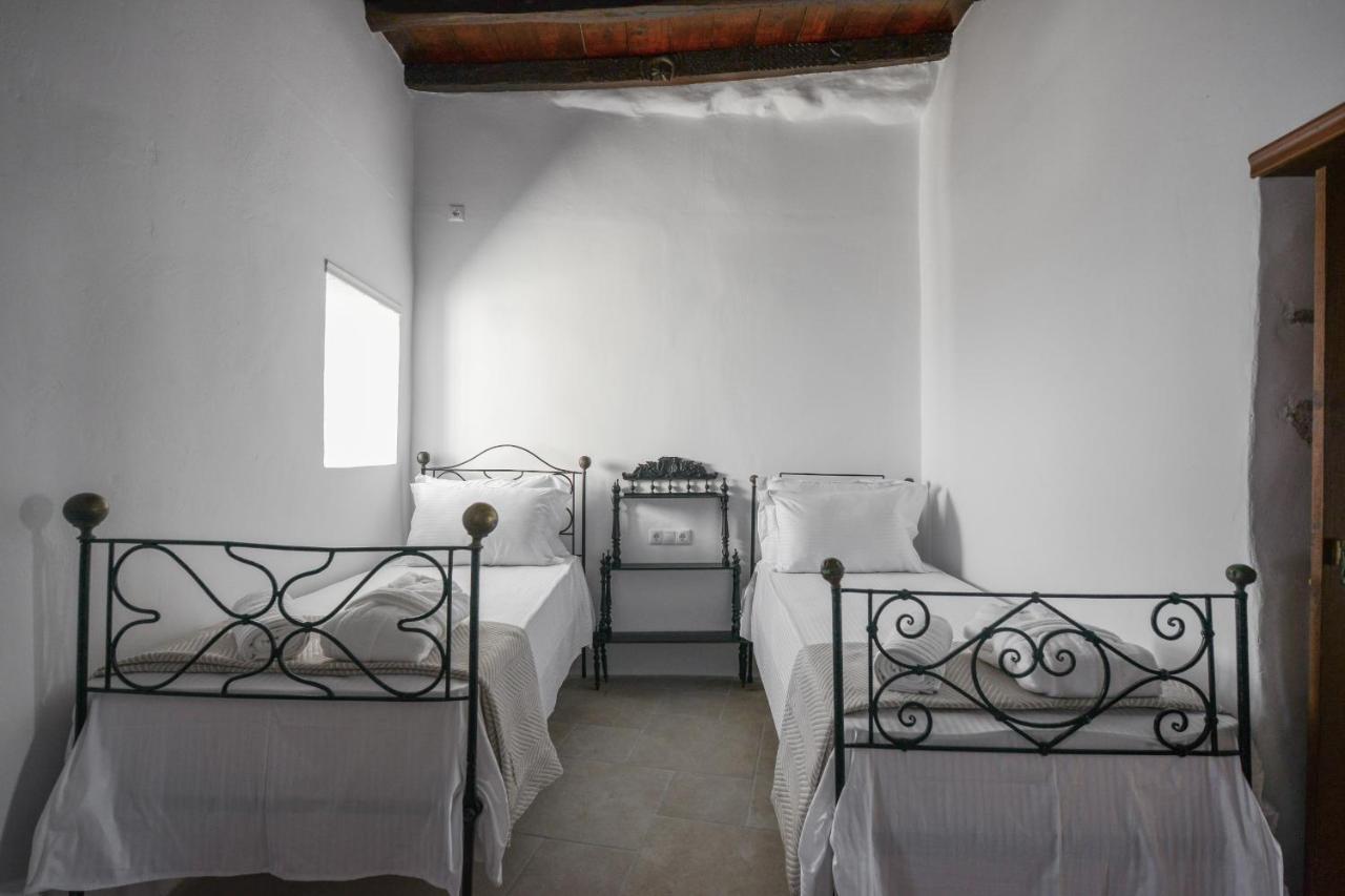 Castrum Traditional Sunset Suites Plaka  Exterior foto