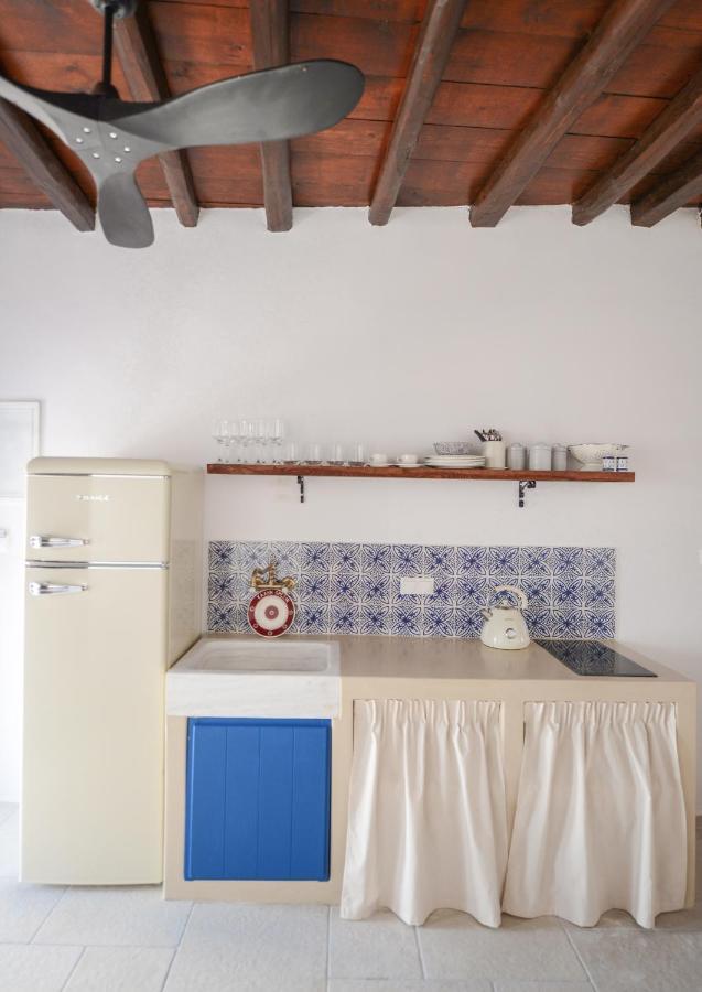 Castrum Traditional Sunset Suites Plaka  Exterior foto