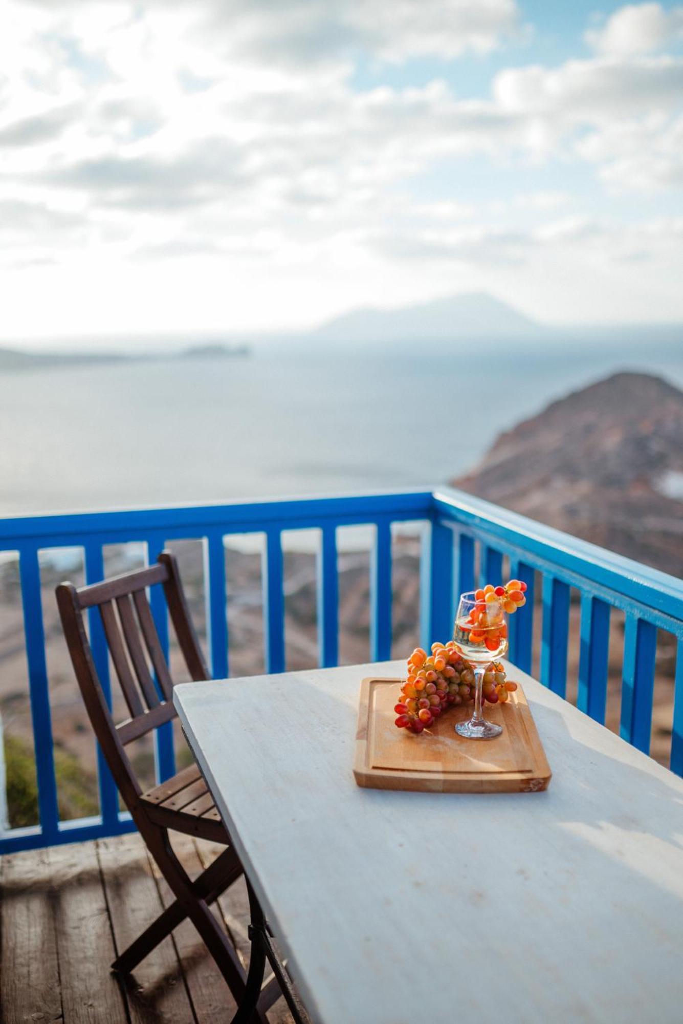 Castrum Traditional Sunset Suites Plaka  Exterior foto